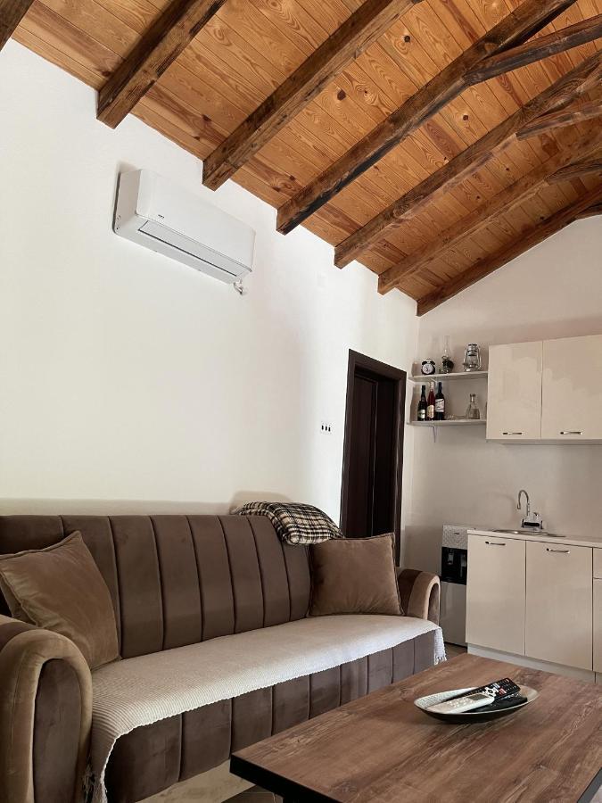 Lakeview Apartments Jolicic Virpazar Extérieur photo